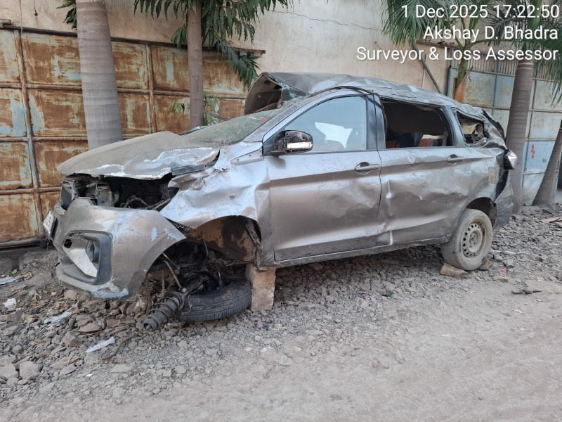  MARUTI SUZUKI ERTIGA SMART HYBRID VXI